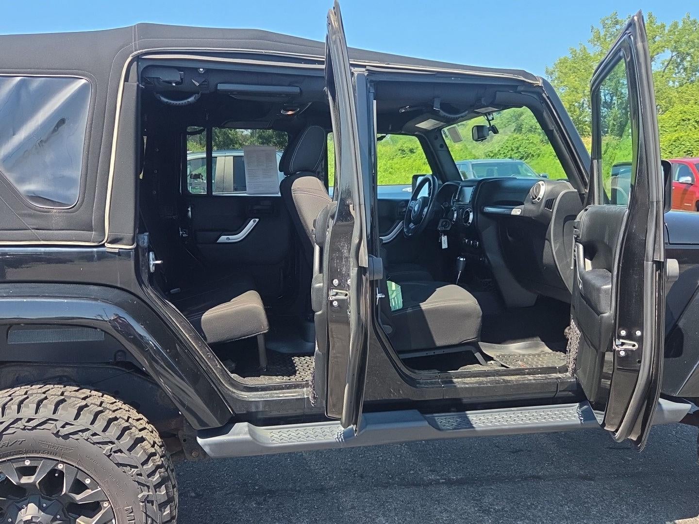 2017 Jeep Wrangler Unlimited Sahara