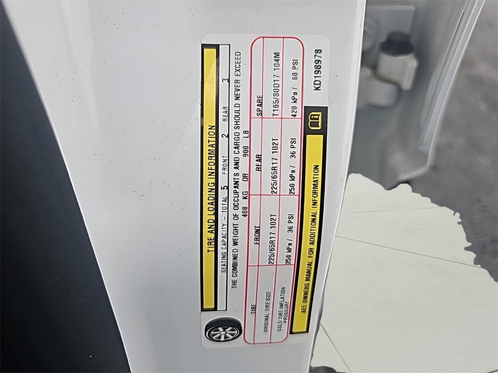 2019 Jeep Cherokee Latitude Plus Fresh Trade! Low Miles, Android Auto& Apple Carpla