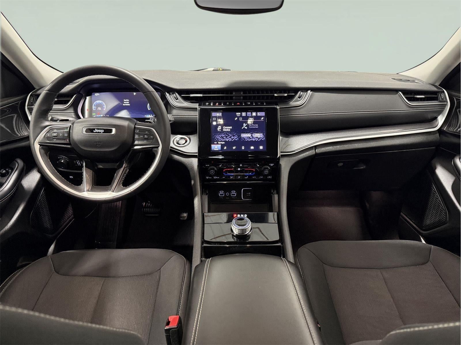 2023 Jeep Grand Cherokee L Laredo