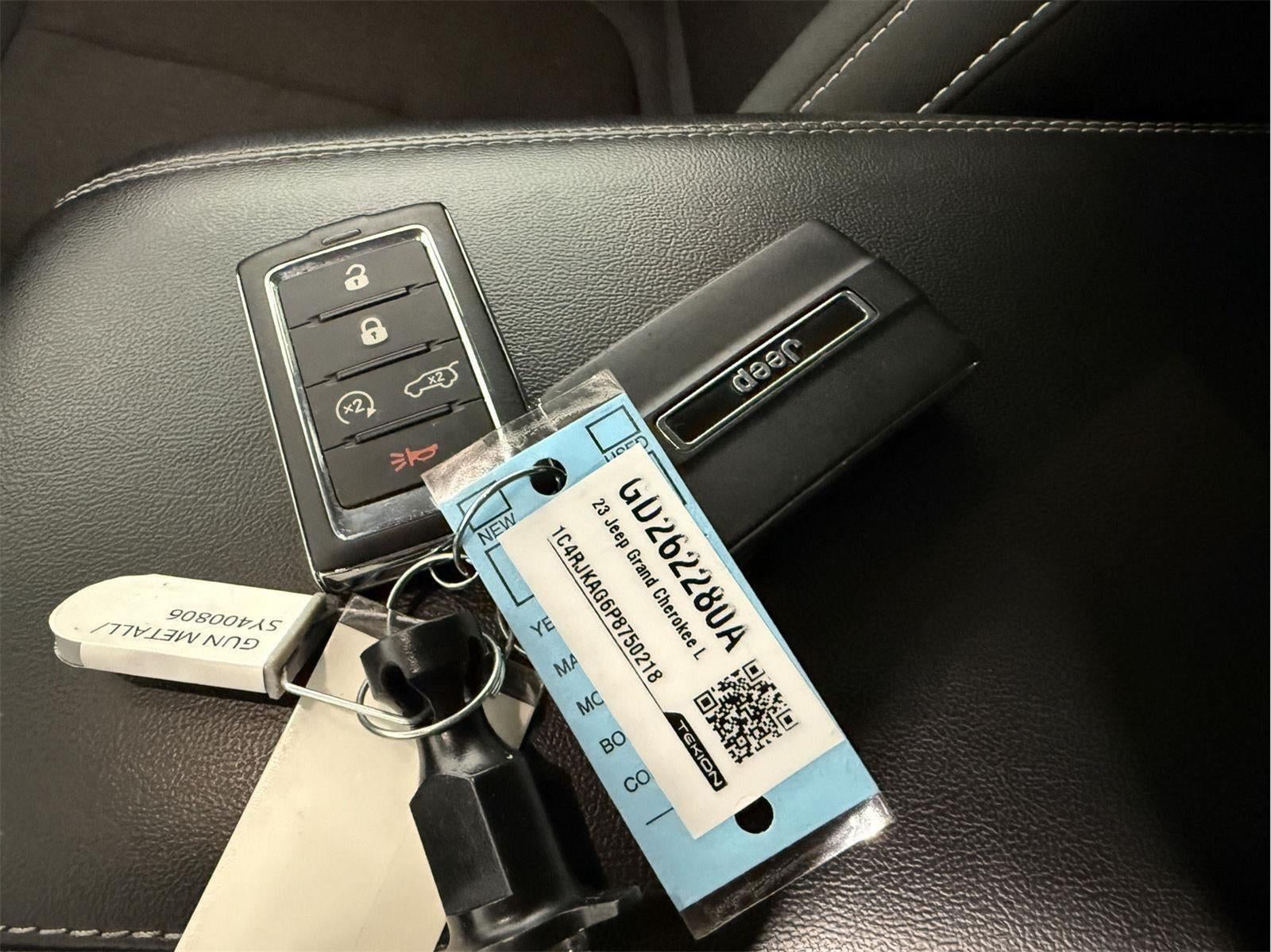 2023 Jeep Grand Cherokee L Laredo