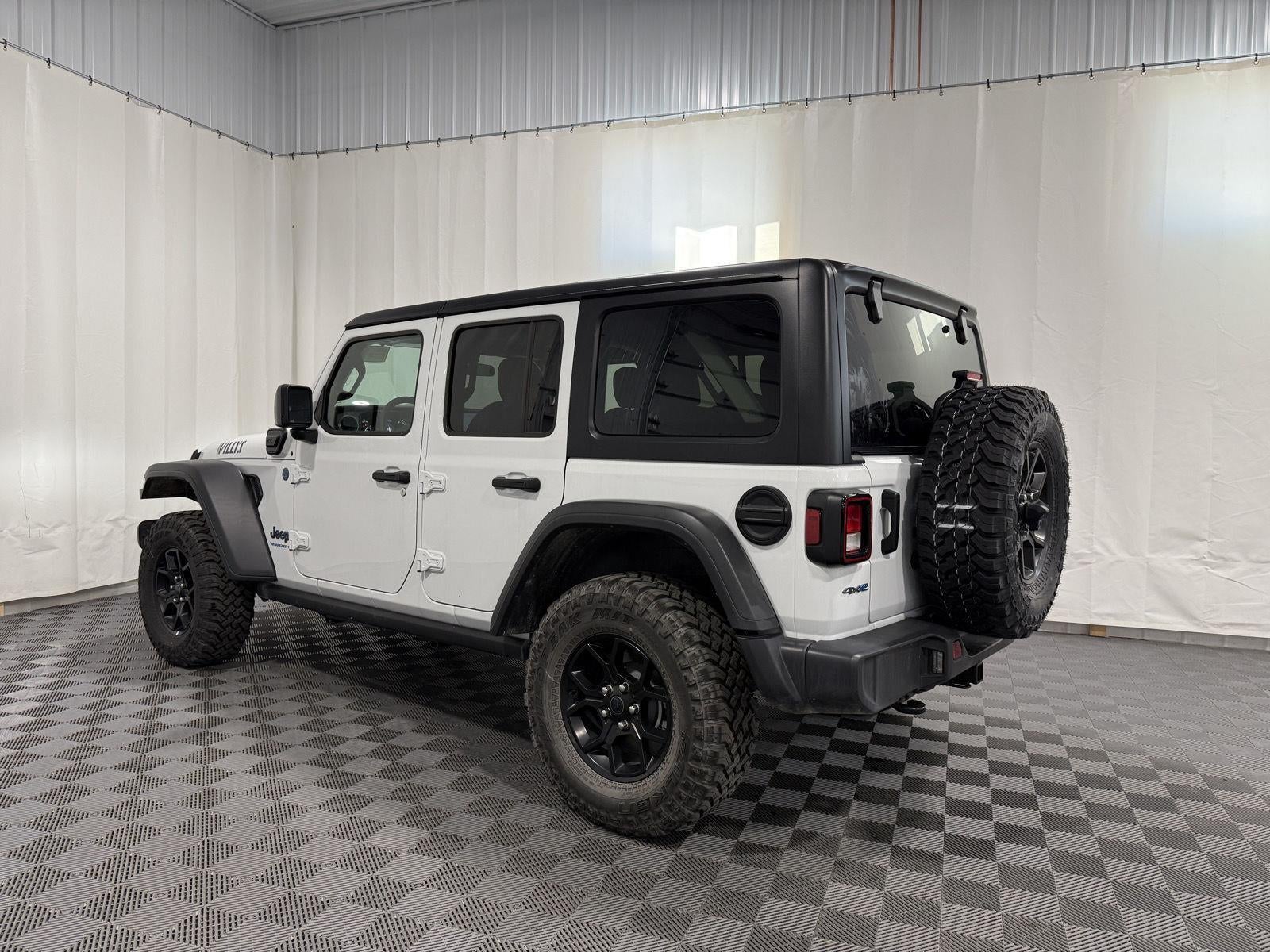 2025 Jeep Wrangler 4xe Willys