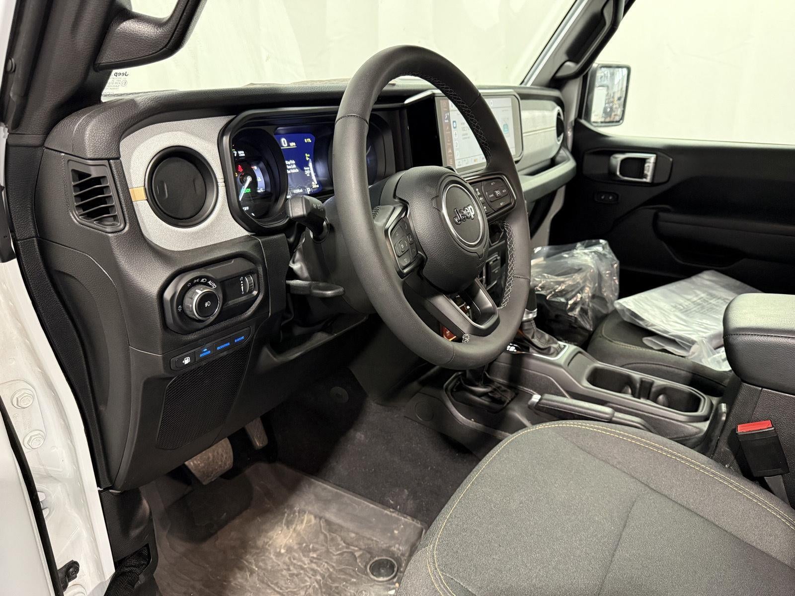 2025 Jeep Wrangler 4xe Willys