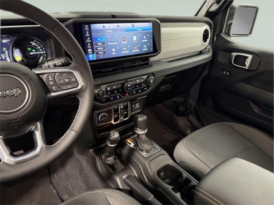 2025 Jeep Wrangler 4xe Sahara