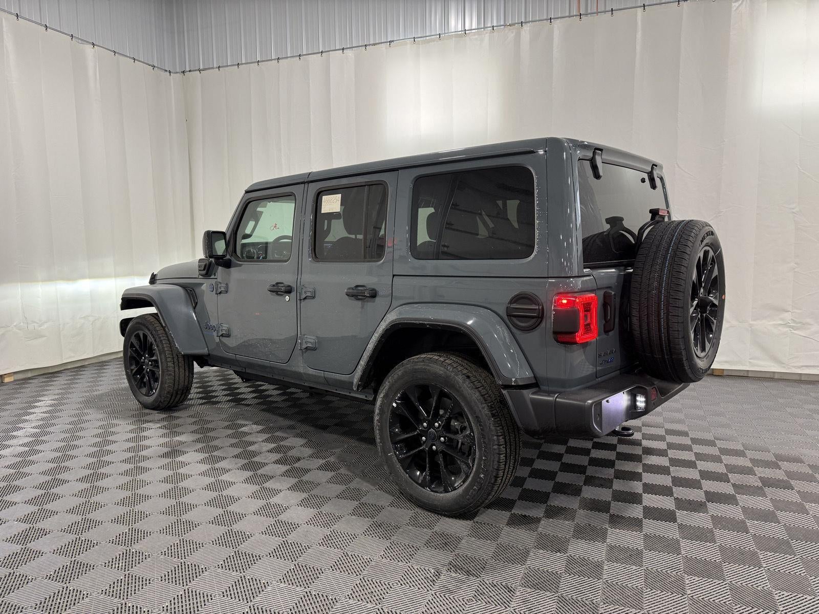 2025 Jeep Wrangler 4xe Sahara