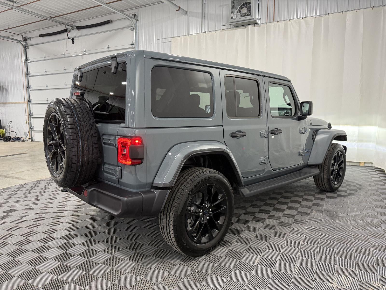 2025 Jeep Wrangler 4xe Sahara