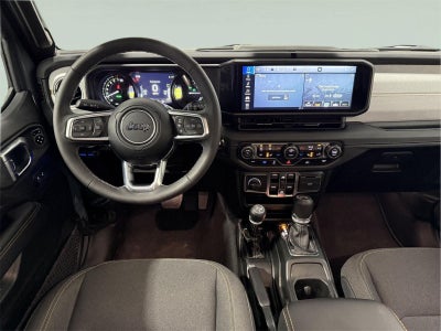 2025 Jeep Wrangler 4xe Sahara