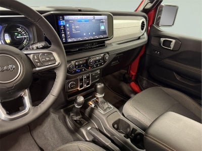 2025 Jeep Wrangler 4xe Sahara