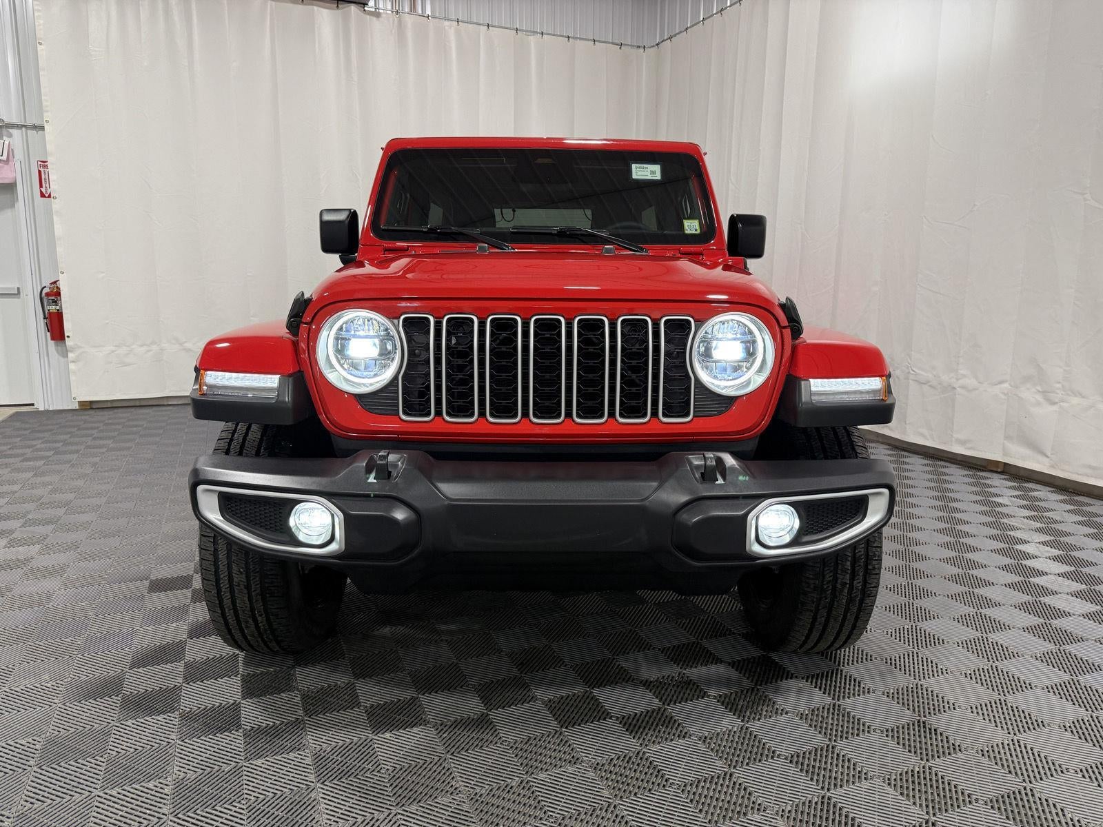 2025 Jeep Wrangler 4xe Sahara