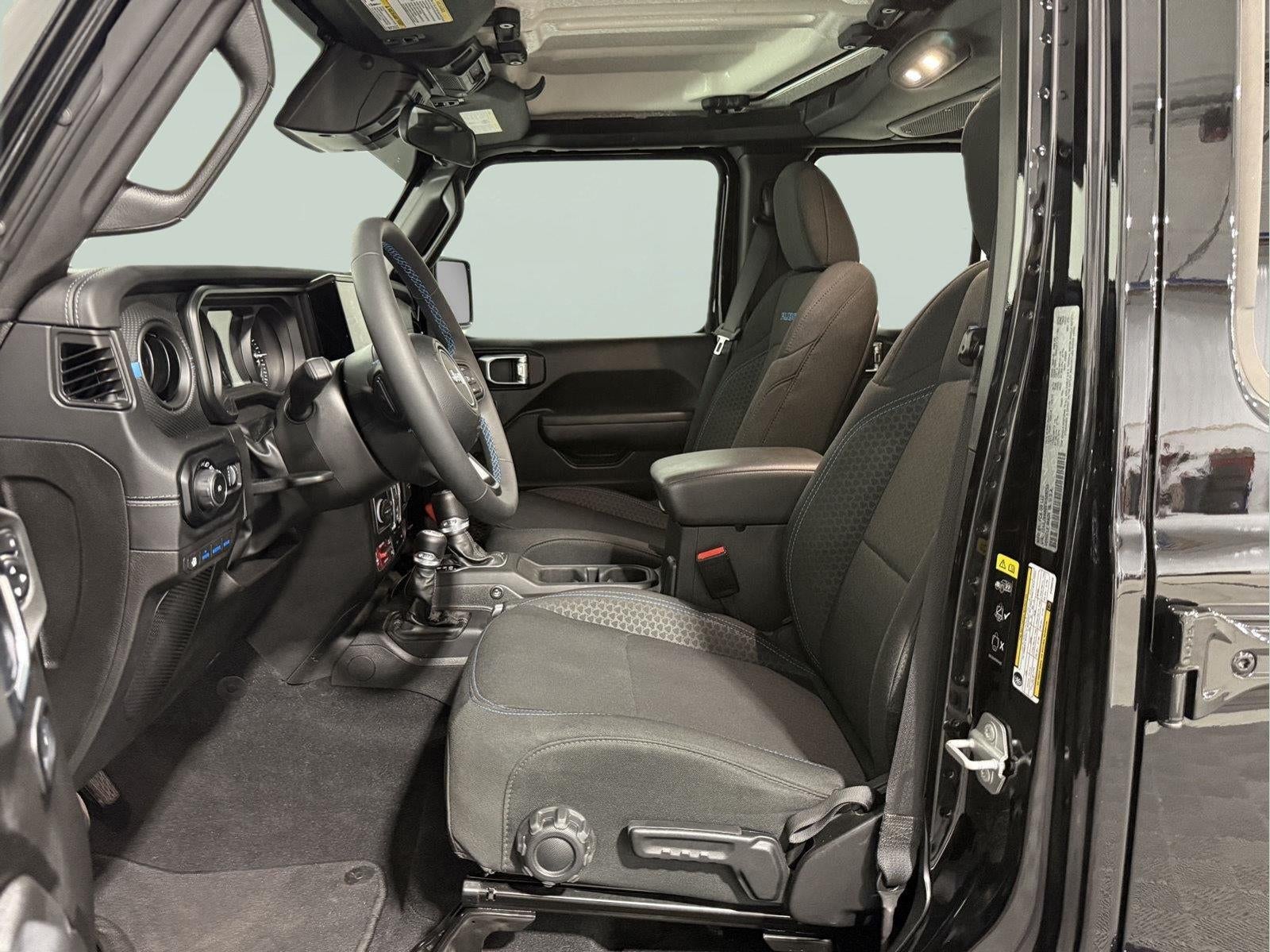 2025 Jeep Wrangler 4Xe Rubicon