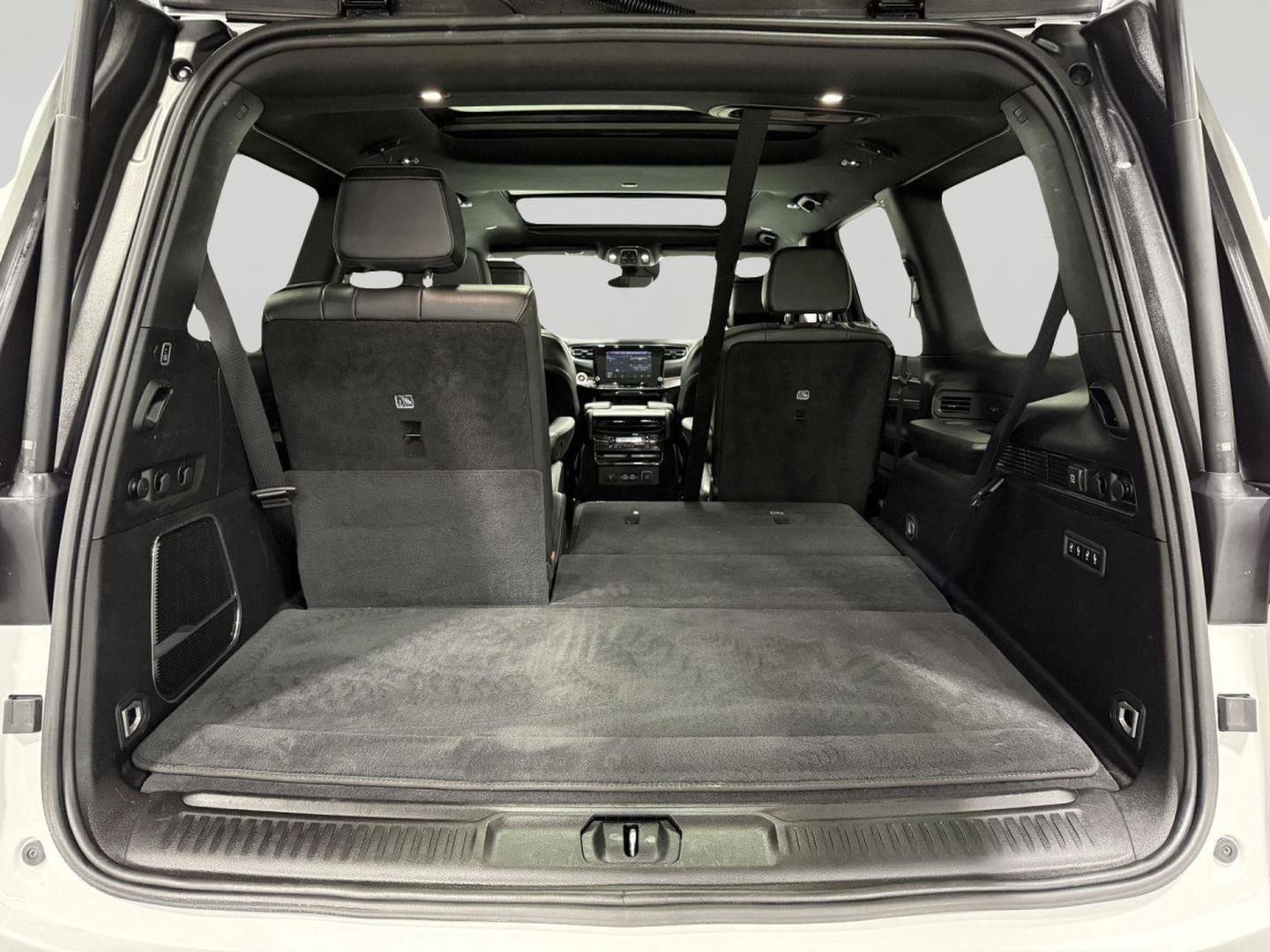 2024 Jeep Wagoneer Series II Carbide