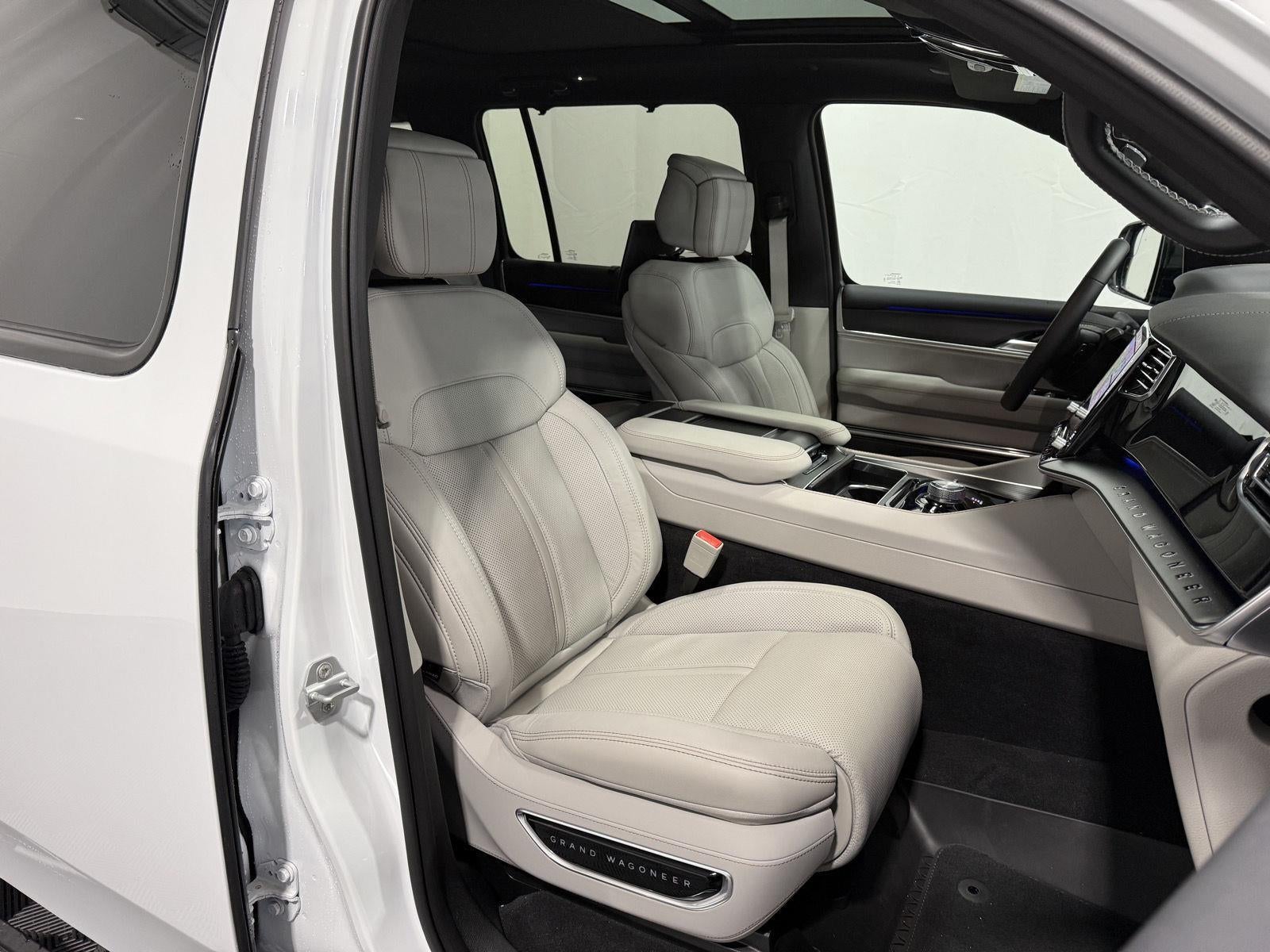 2026 Jeep Grand Wagoneer Summit Obsidian
