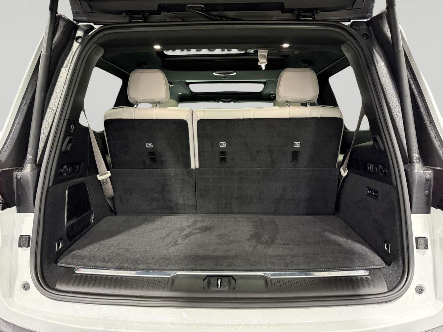 2026 Jeep Grand Wagoneer Summit Obsidian