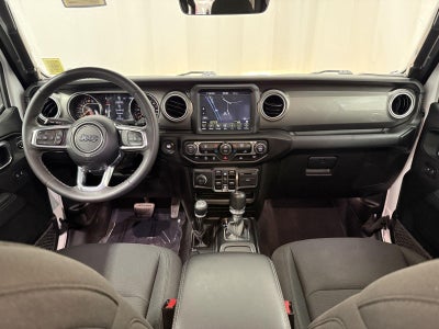 2023 Jeep Gladiator Overland