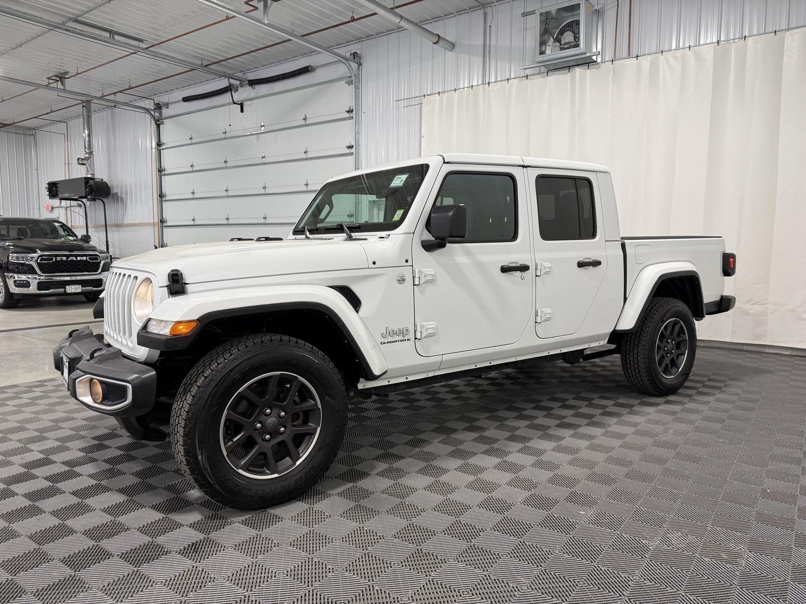 2023 Jeep Gladiator Overland
