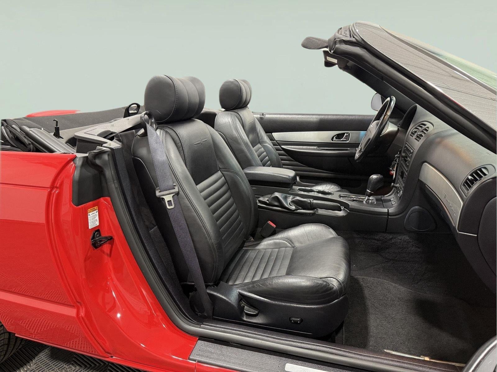 2003 Ford Thunderbird 2dr Convertible Deluxe