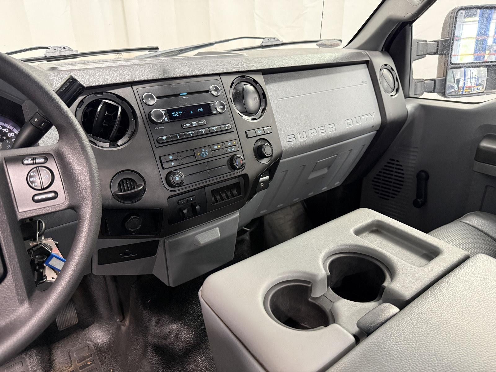 2016 Ford Super Duty F-250 SRW XL