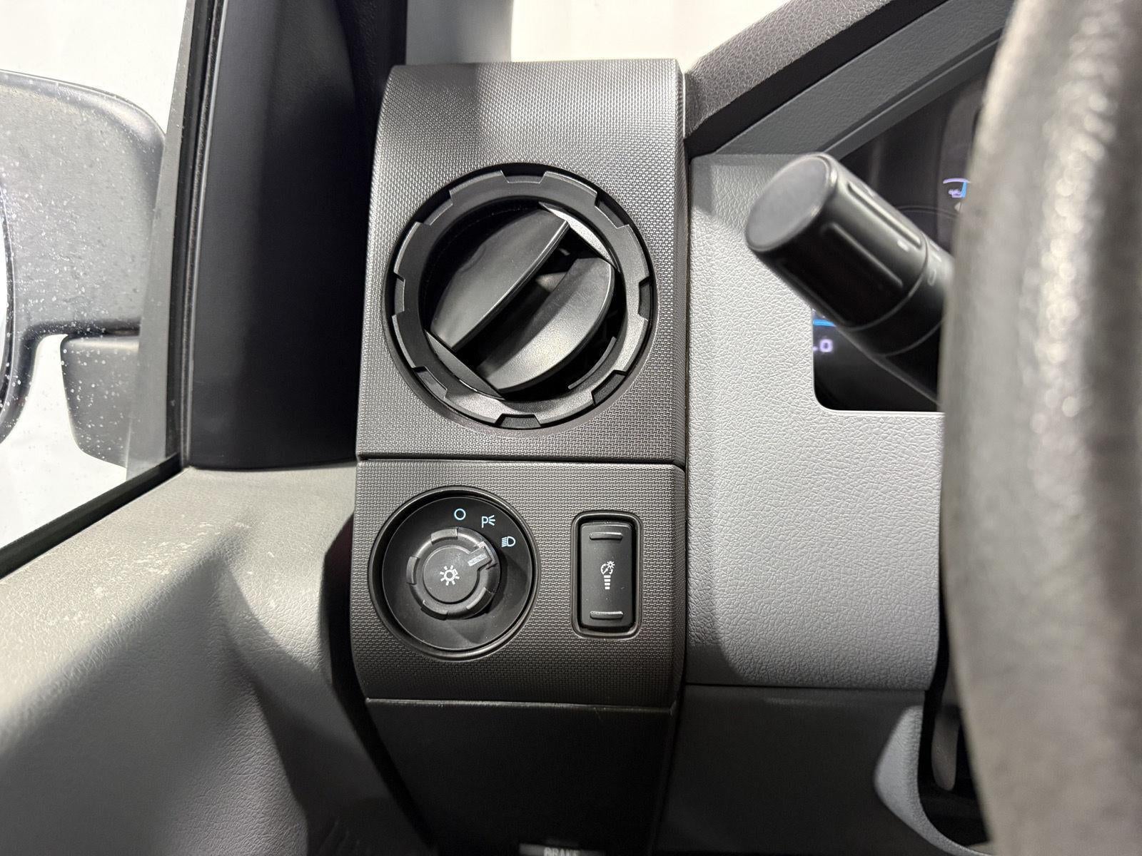 2015 Ford Super Duty F-250 SRW XL