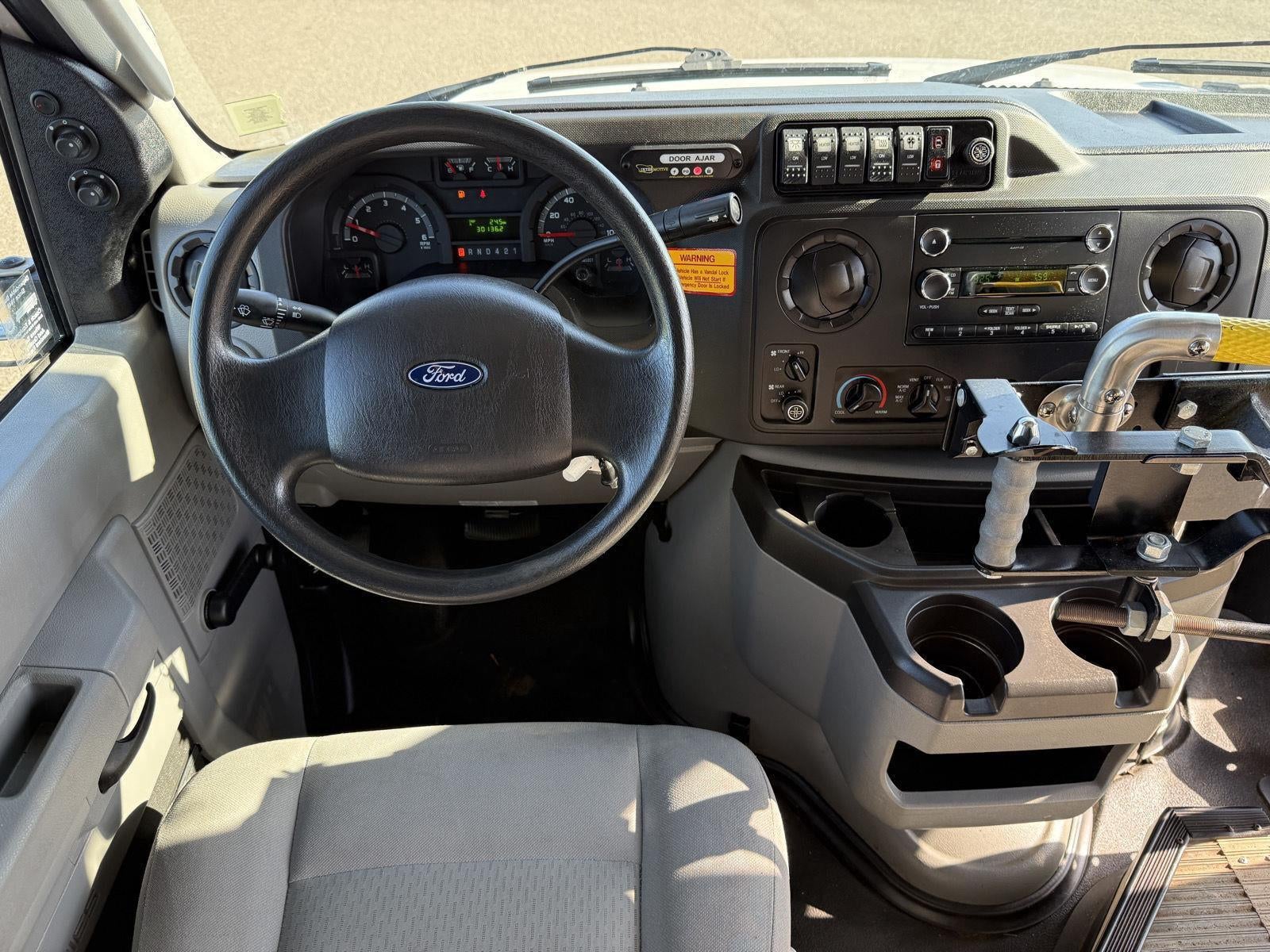 2019 Ford E-Series Cutaway E-450 DRW 158" WB