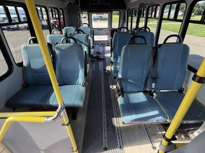 2019 Ford E-Series Cutaway E-450 DRW 158" WB