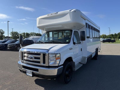 2019 Ford E-Series Cutaway E-450 DRW 158" WB