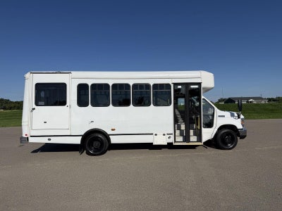 2019 Ford E-Series Cutaway E-450 DRW 158" WB