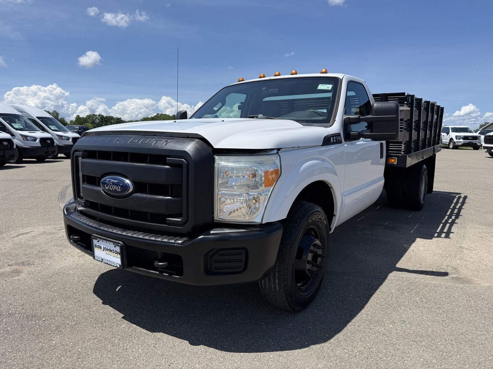 2015 Ford Super Duty F-350 DRW XL