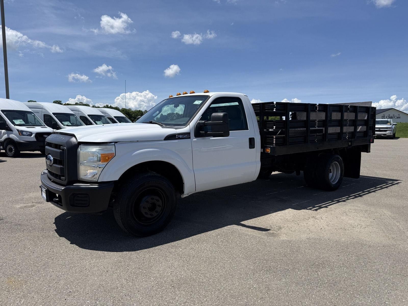 2015 Ford Super Duty F-350 DRW XL
