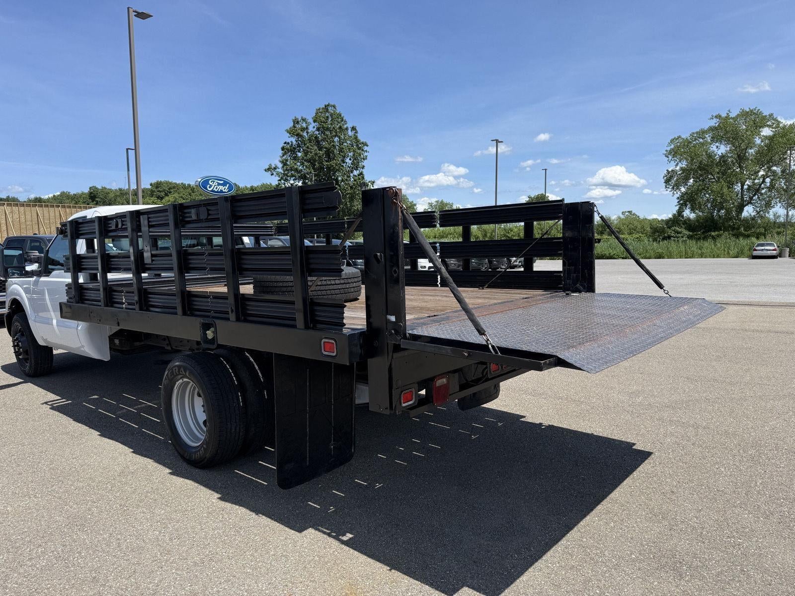 2015 Ford Super Duty F-350 DRW XL