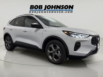 2025 Ford Escape Hybrid ST-Line