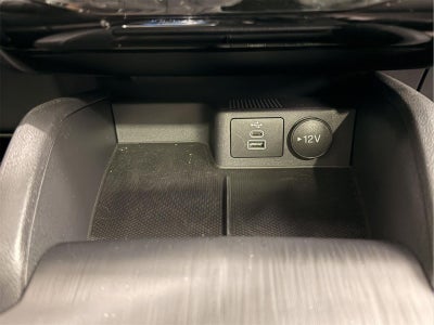 2025 Ford Escape Hybrid ST-Line