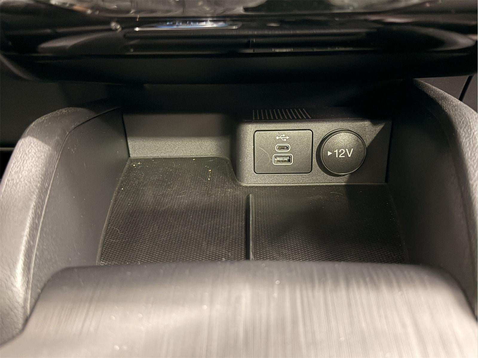 2025 Ford Escape Hybrid ST-Line