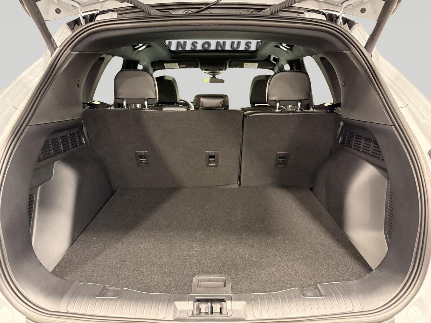 2025 Ford Escape Hybrid ST-Line