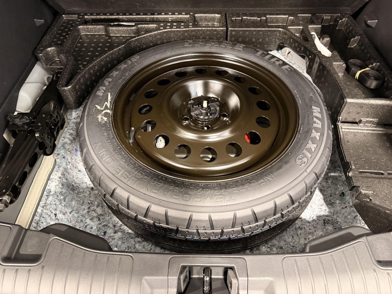 2025 Ford Escape Hybrid ST-Line