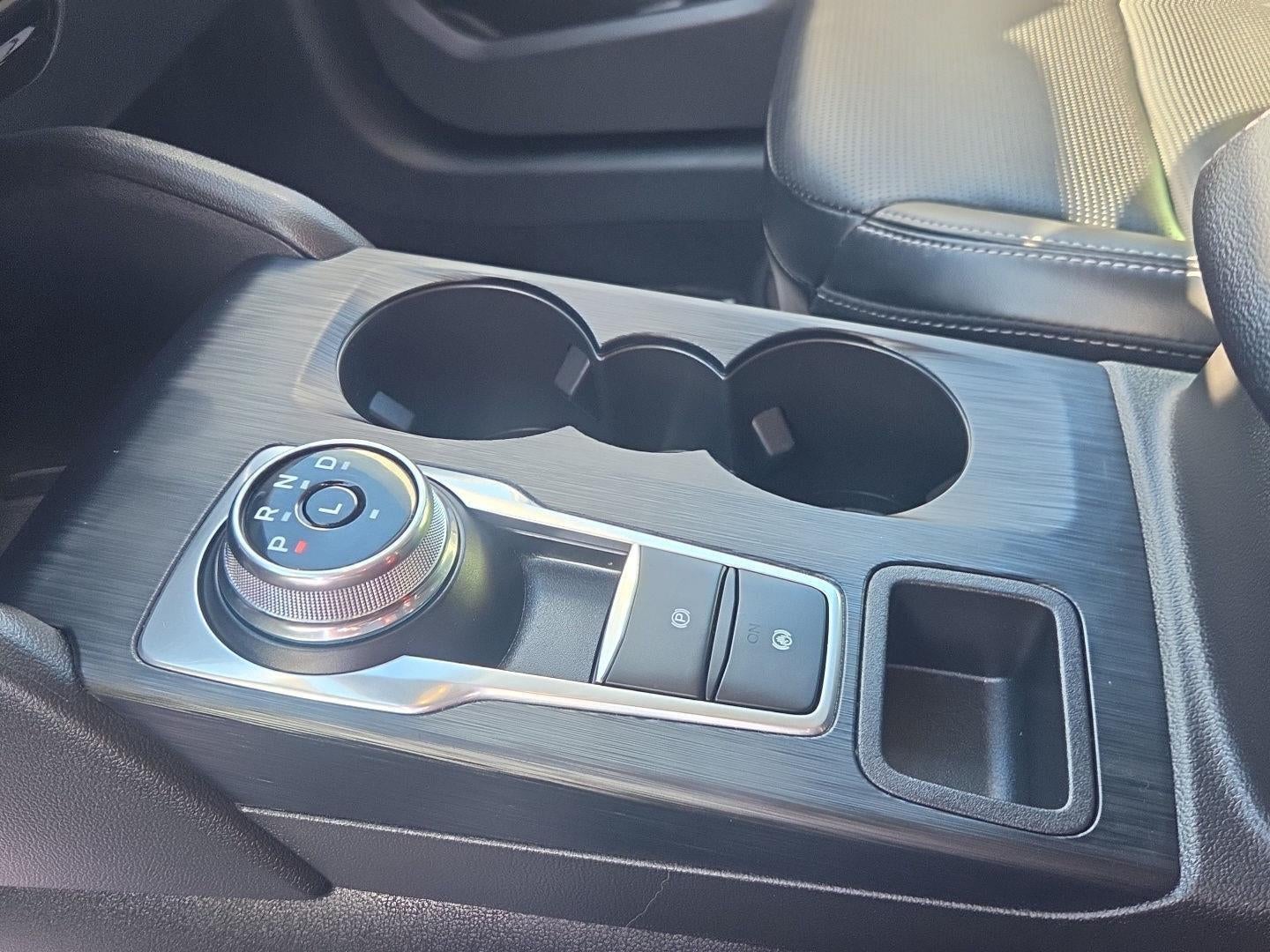 2025 Ford Escape Platinum