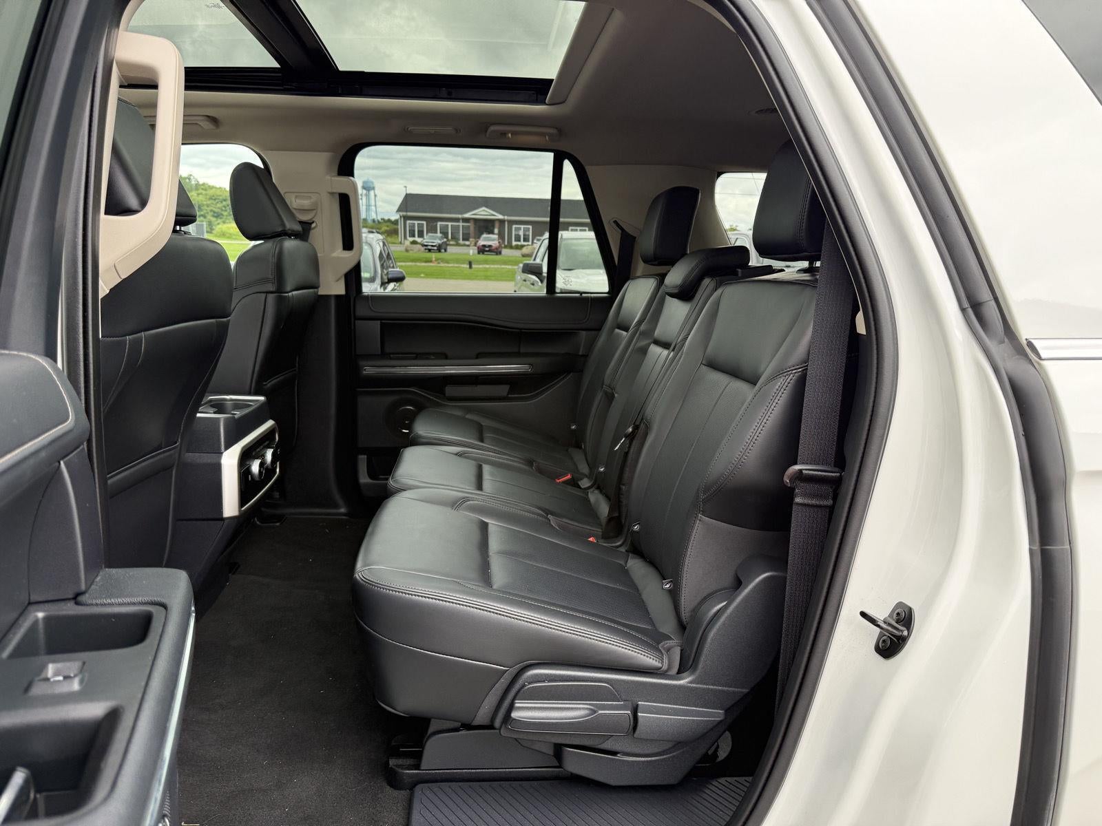2024 Ford Expedition Max XLT