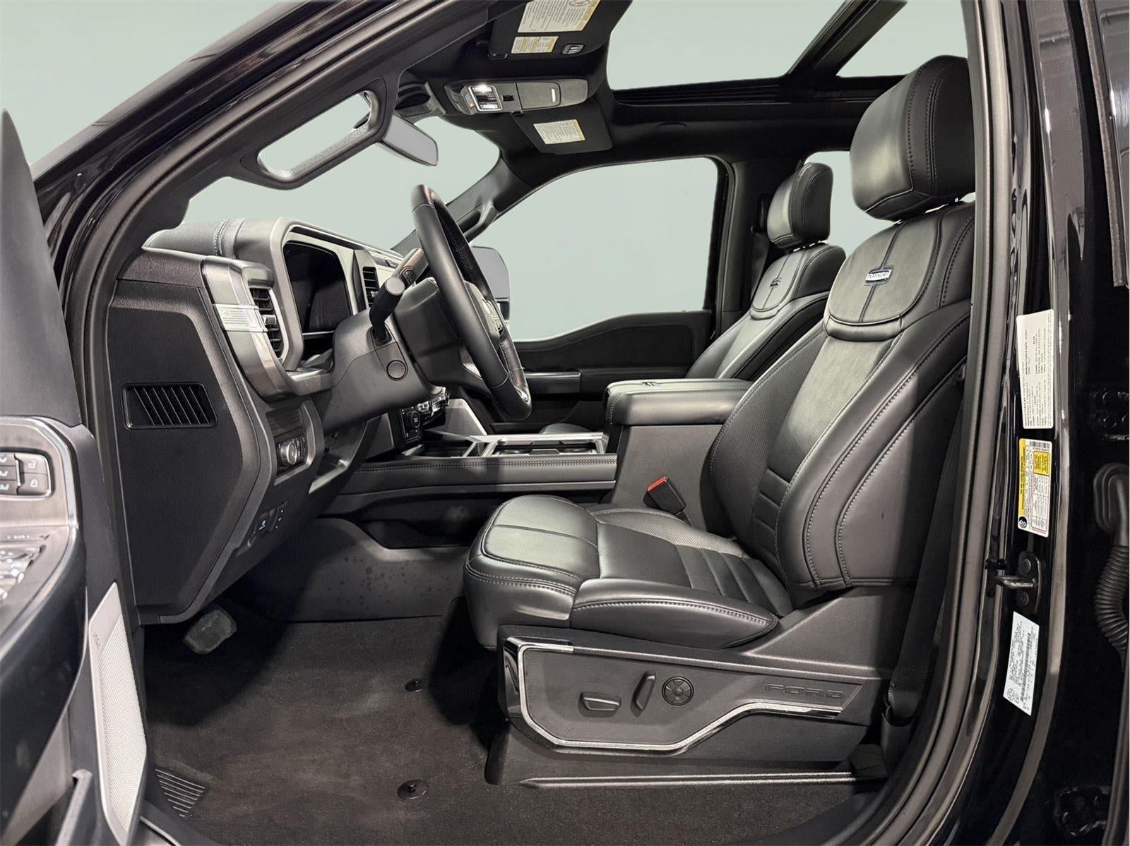 2025 Ford Super Duty F-250 Platinum