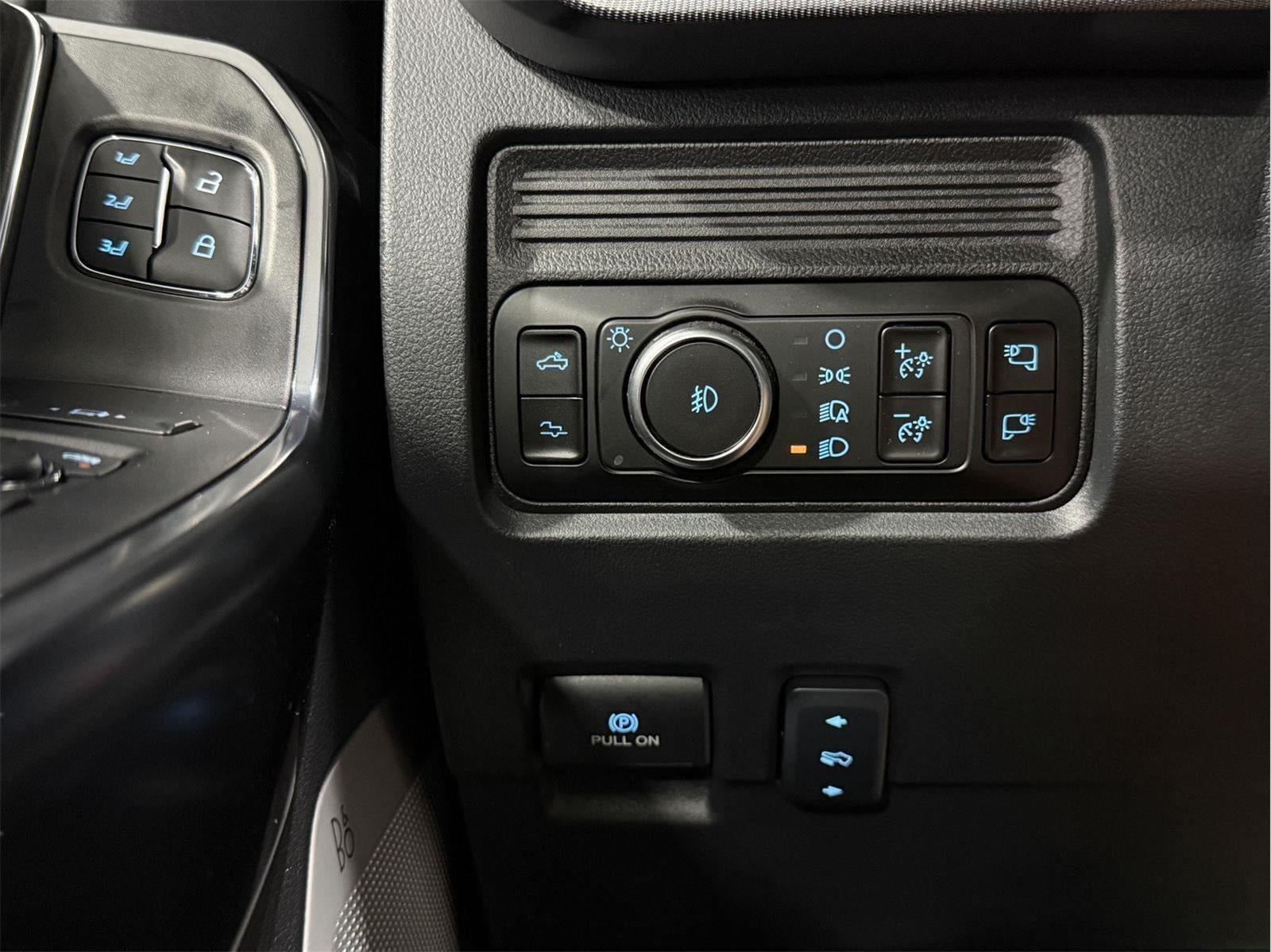 2025 Ford Super Duty F-250 Platinum