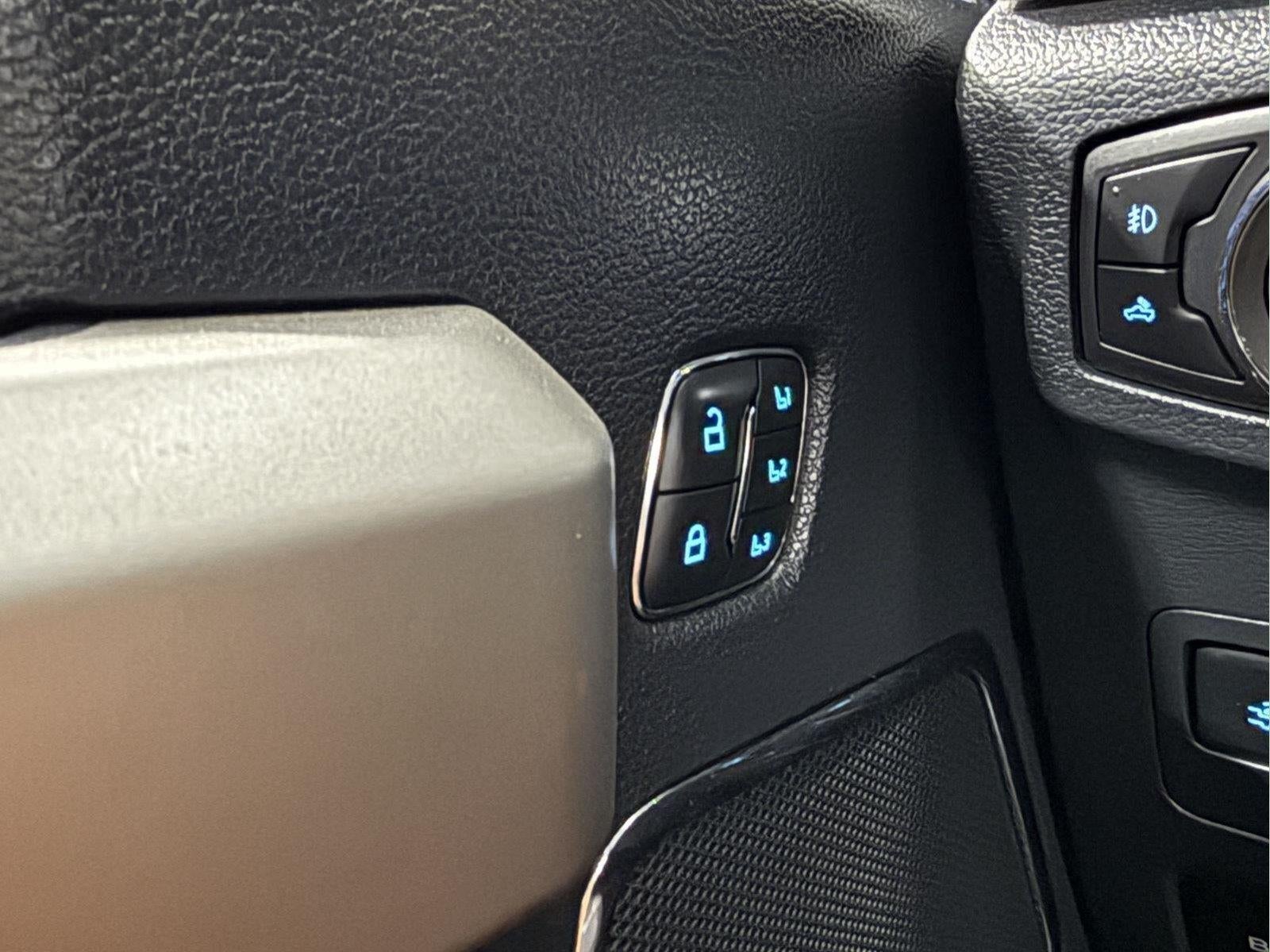 2022 Ford Super Duty F-250 Lariat