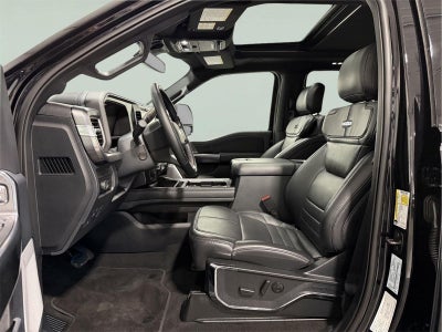 2025 Ford Super Duty F-250 Platinum