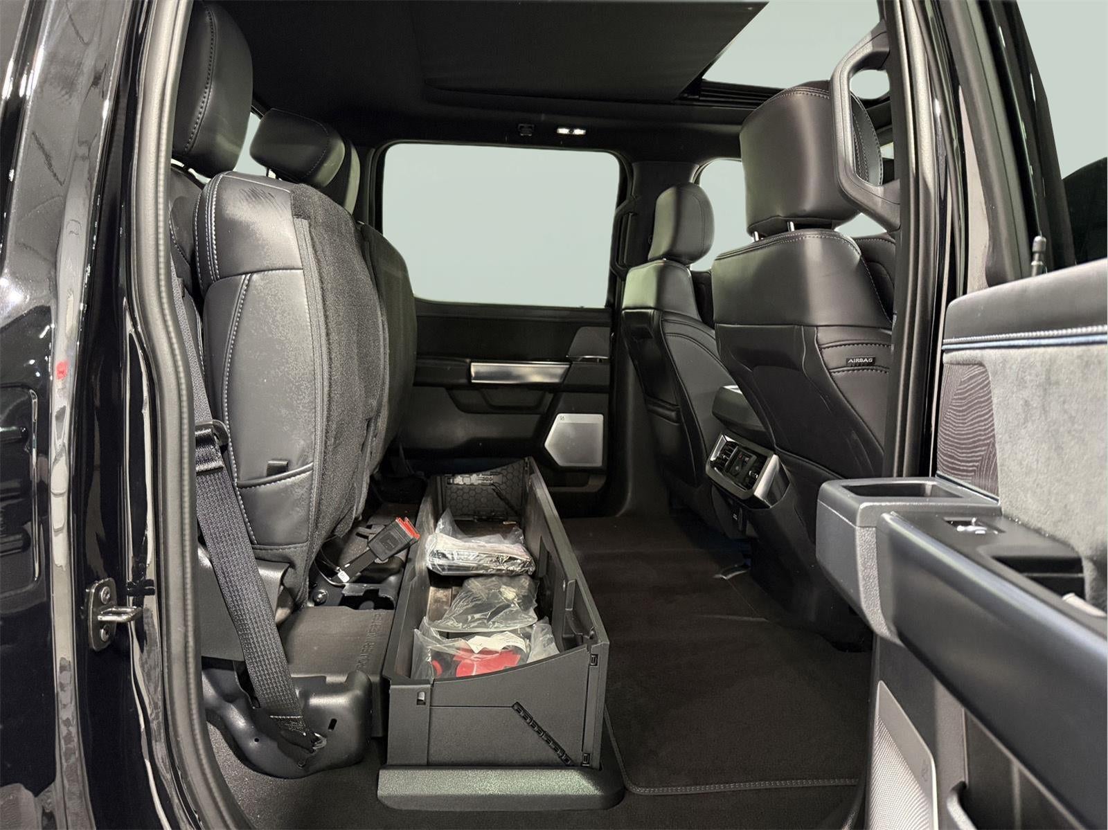 2025 Ford Super Duty F-250 Platinum