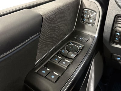 2025 Ford Super Duty F-250 Platinum