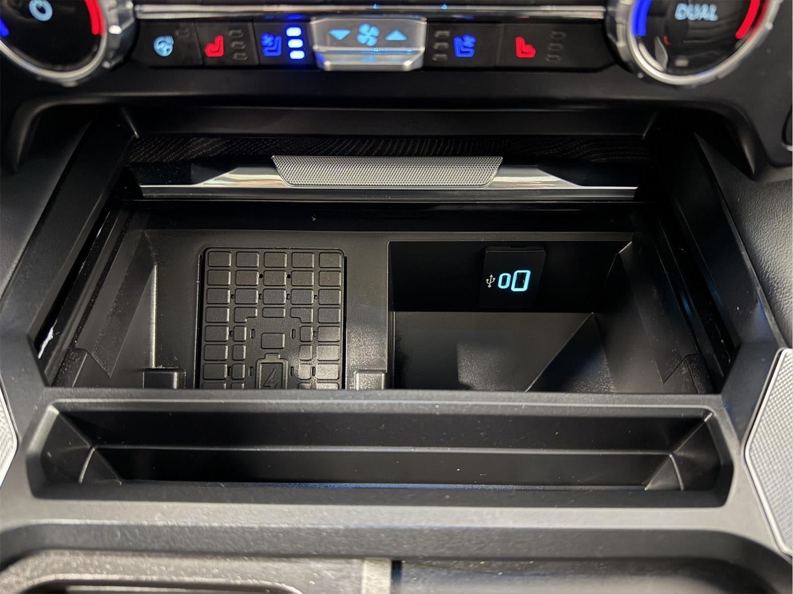 2025 Ford Super Duty F-250 Platinum