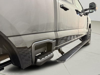 2025 Ford Super Duty F-250 Platinum