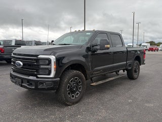 2025 Ford Super Duty F-250 Platinum