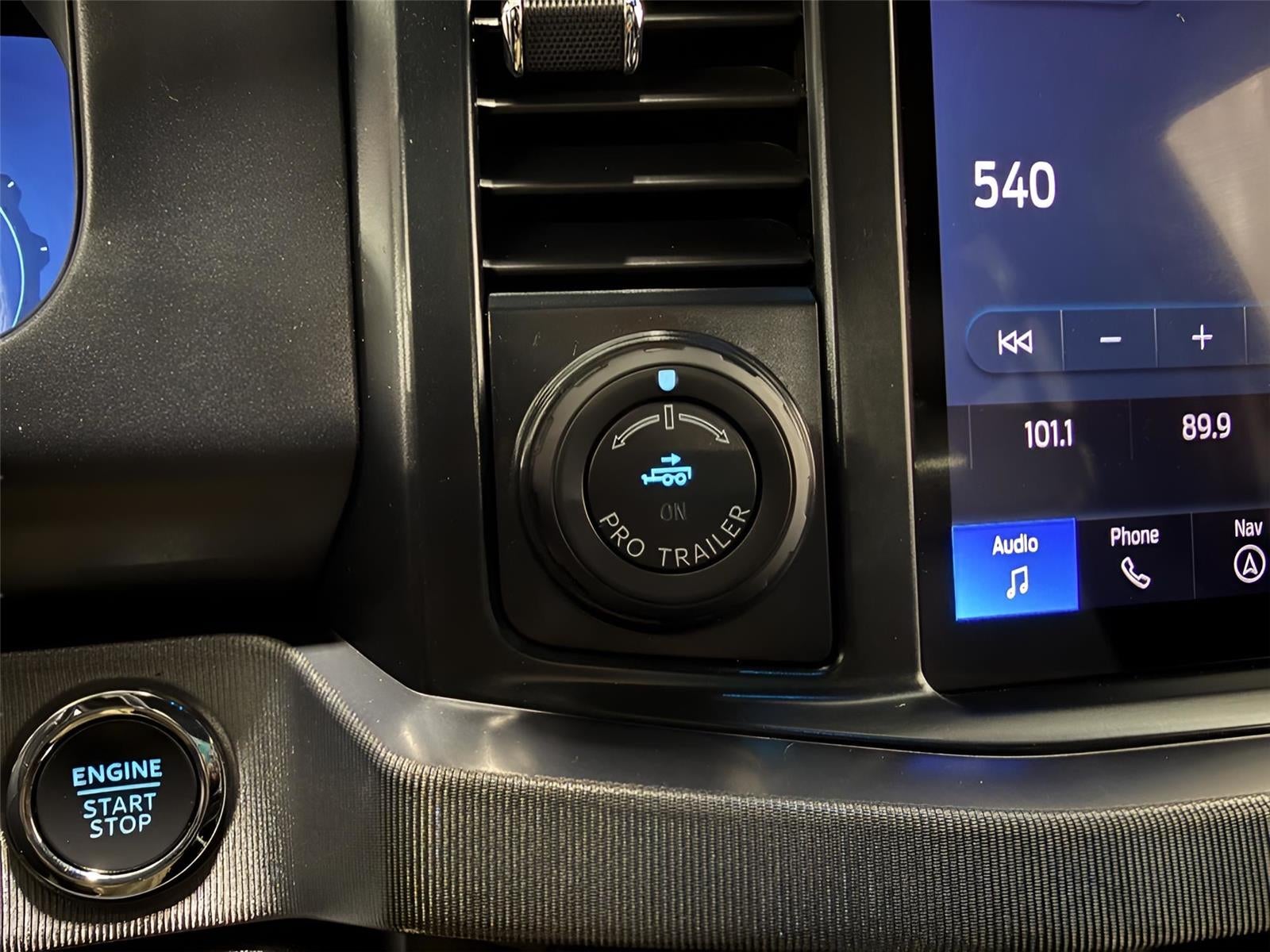 2025 Ford Super Duty F-250 Platinum