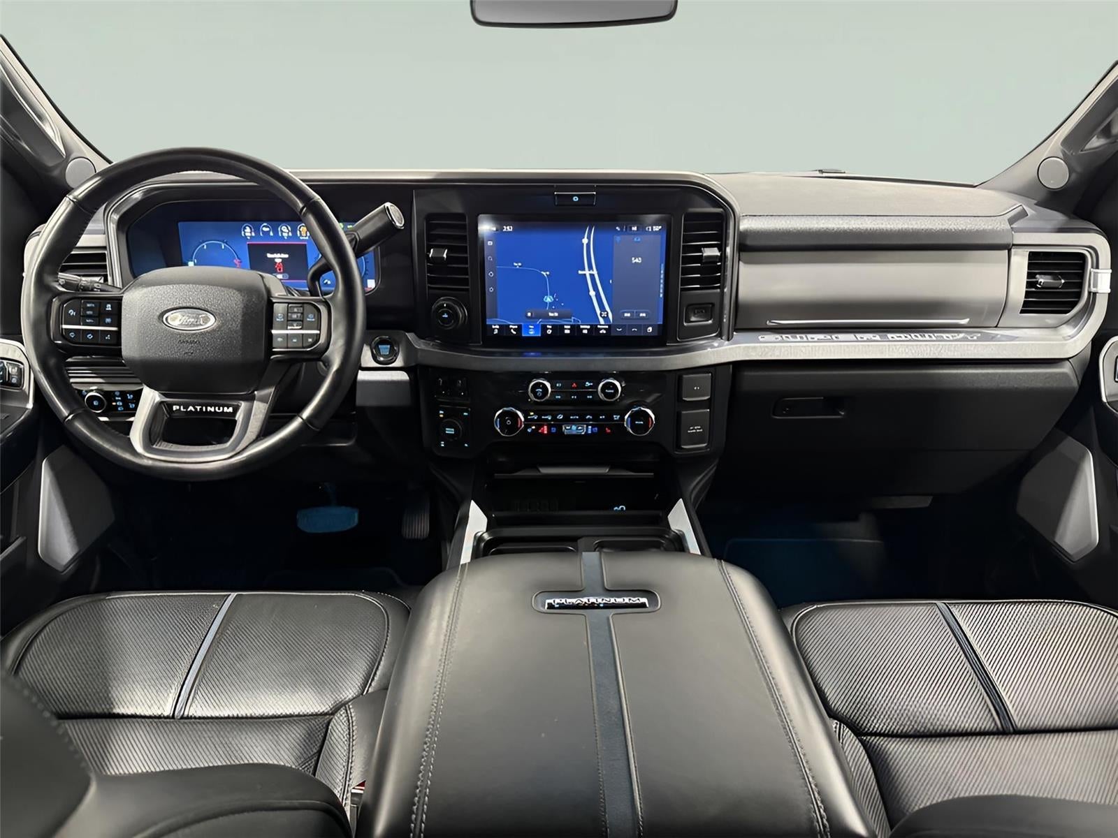 2025 Ford Super Duty F-250 Platinum