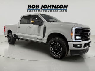 2025 Ford Super Duty F-250 Platinum