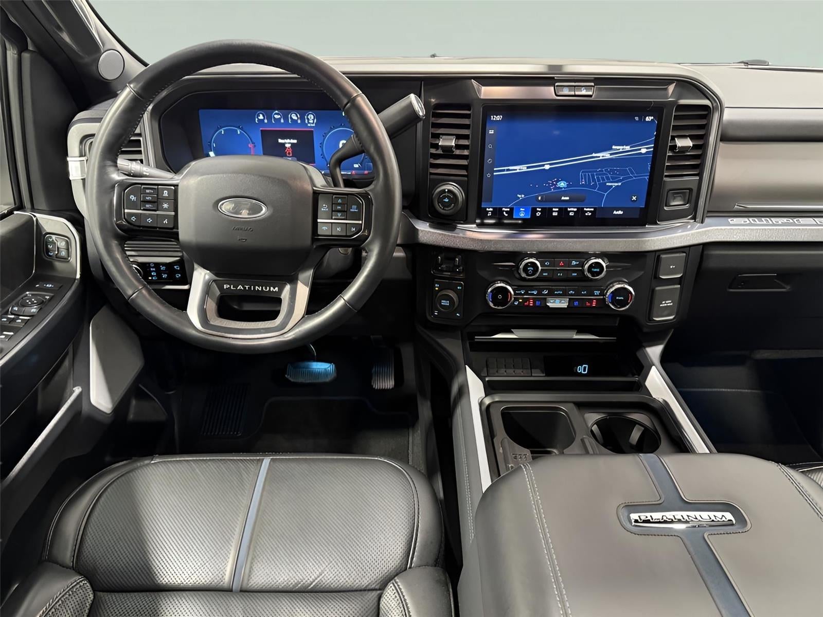 2025 Ford Super Duty F-250 SRW Platinum