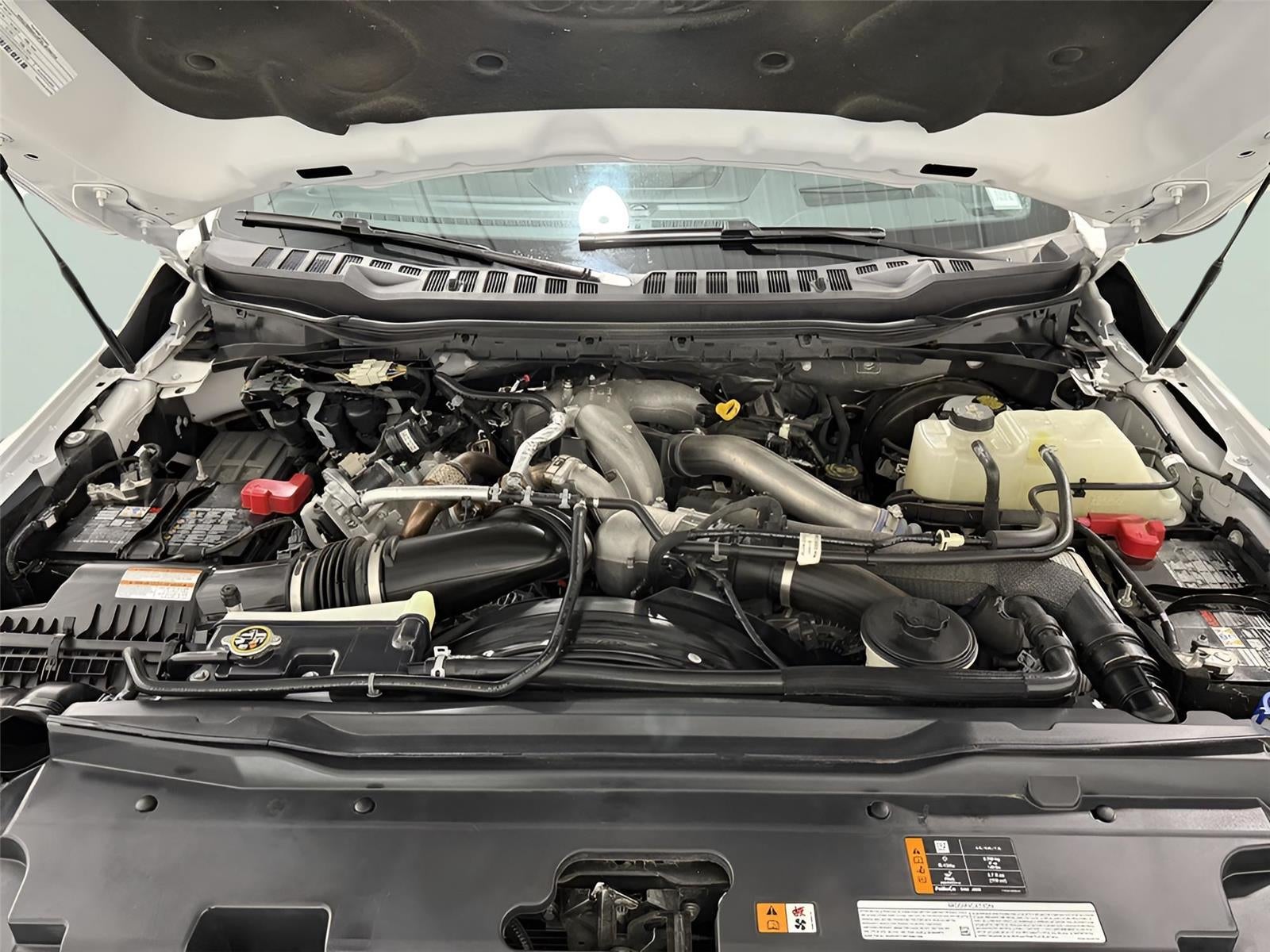 2025 Ford Super Duty F-250 SRW Platinum