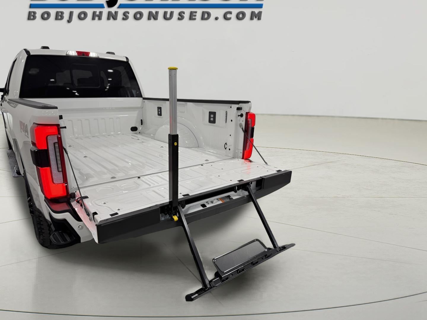 2025 Ford Super Duty F-250 SRW Platinum